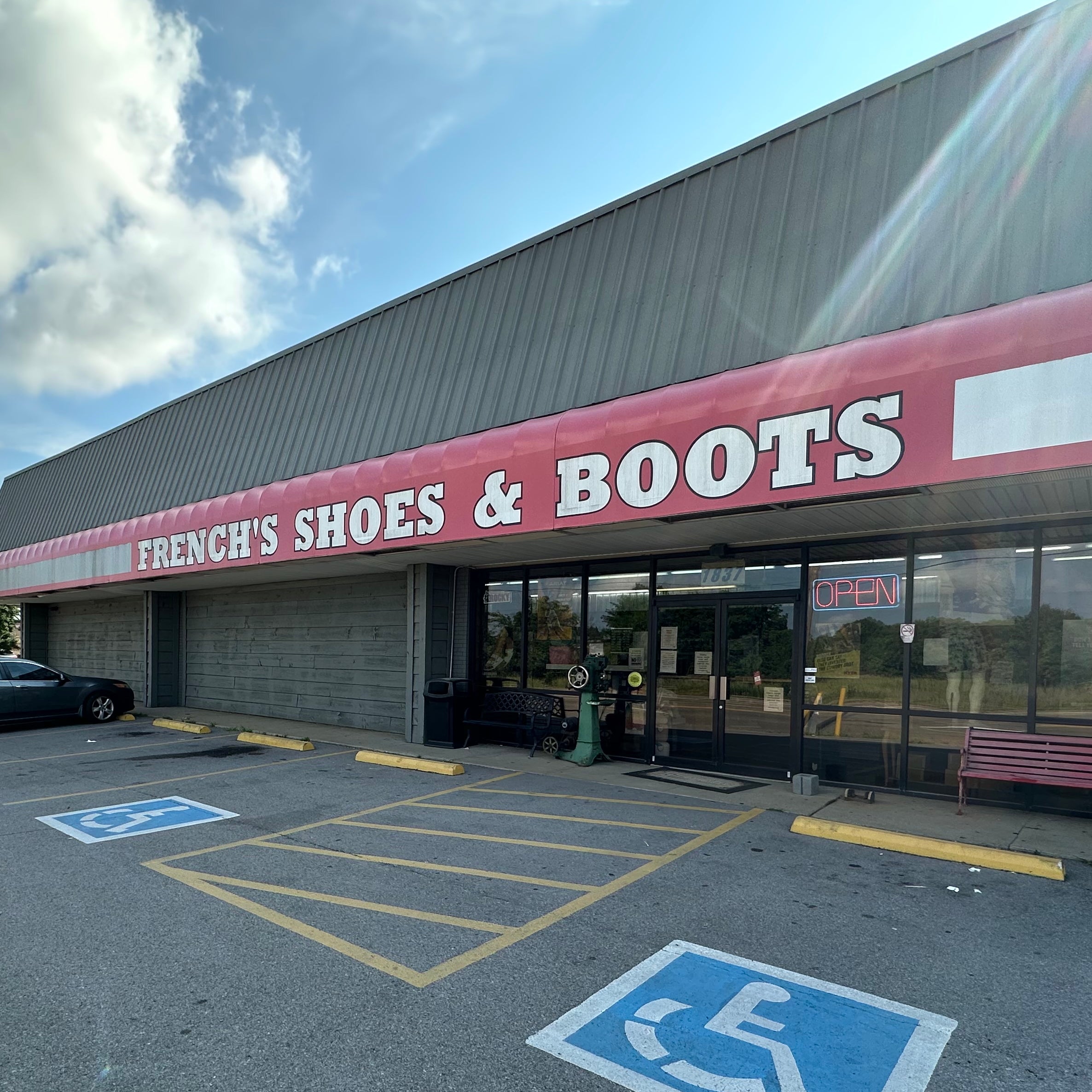 French's store location in Murfreesboro, TN