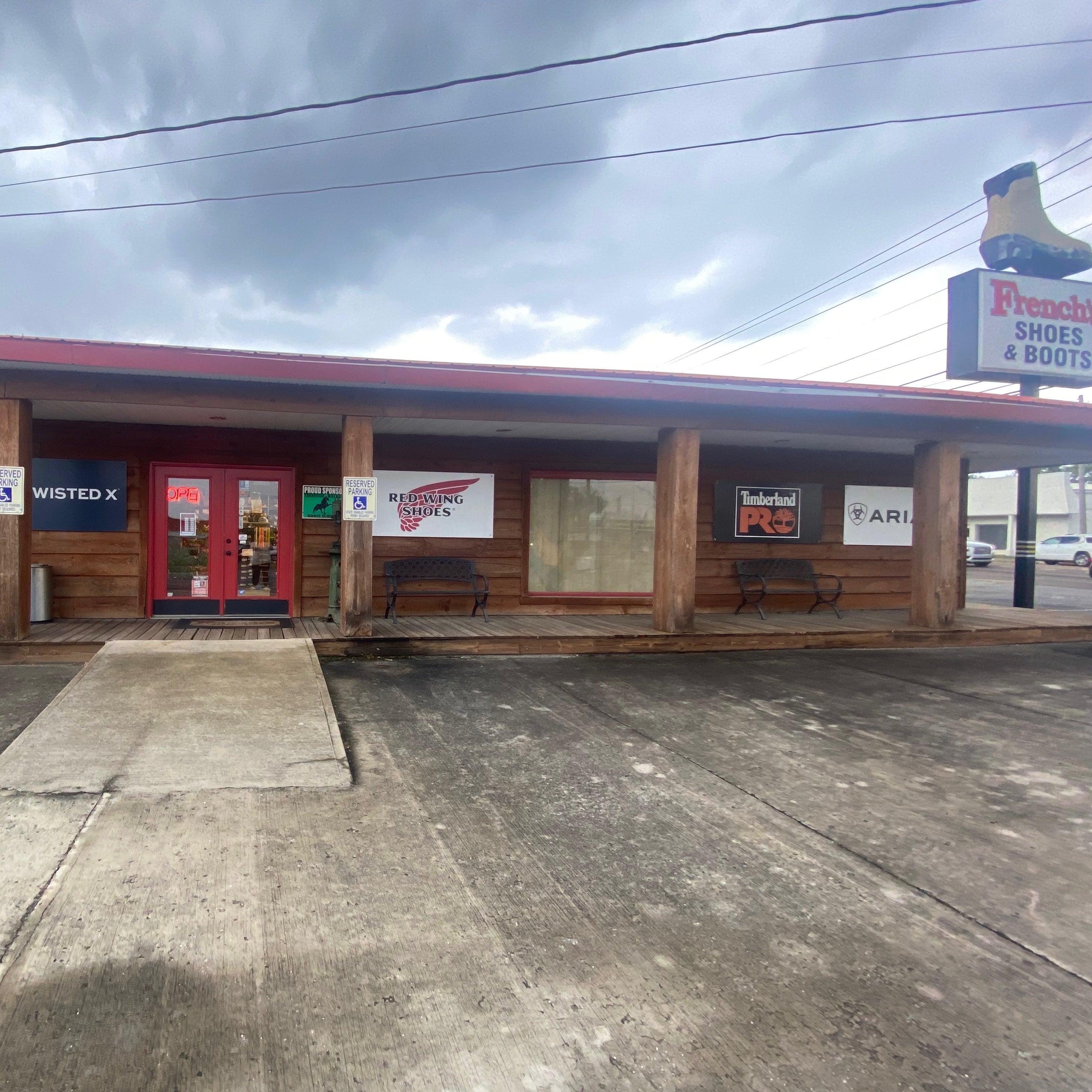 French's store location in Shelbyville, TN